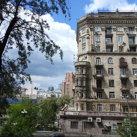 Apartments Rentals Ukraine On Kreshchatik Kyiv Exterior photo