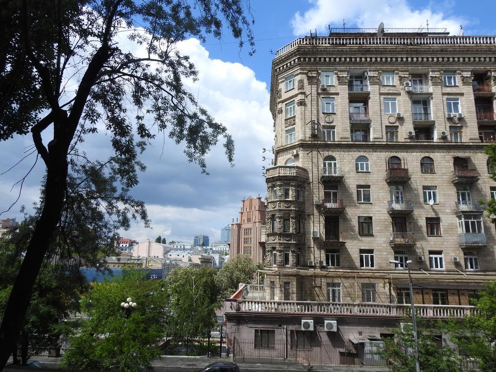 Apartment Ukraine On Kreshchatik Kyiv
