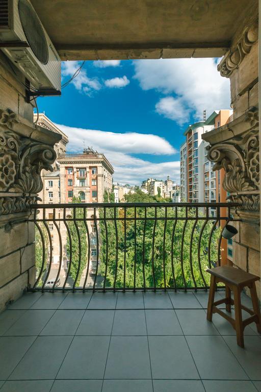 Ukraine On Kreshchatik Apartment Kyiv